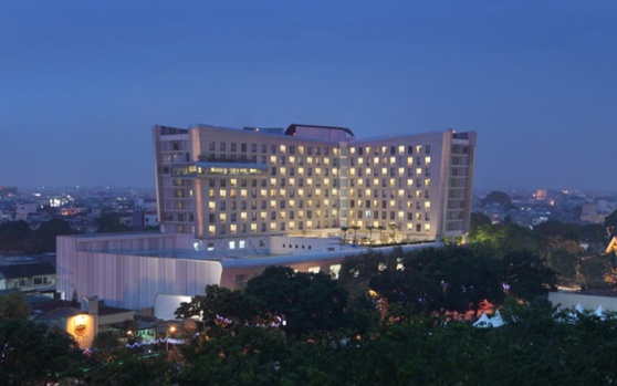 Santika Premier Dyandra Hotel & Convention Medan
